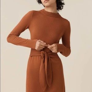 EUC Vetta haven mock neck sweater dress rust